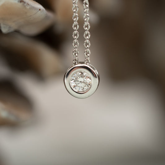 Solitaire Collier - 750er Weißgold mit Brillant