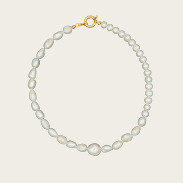 Kette aus Süßwasserperlen